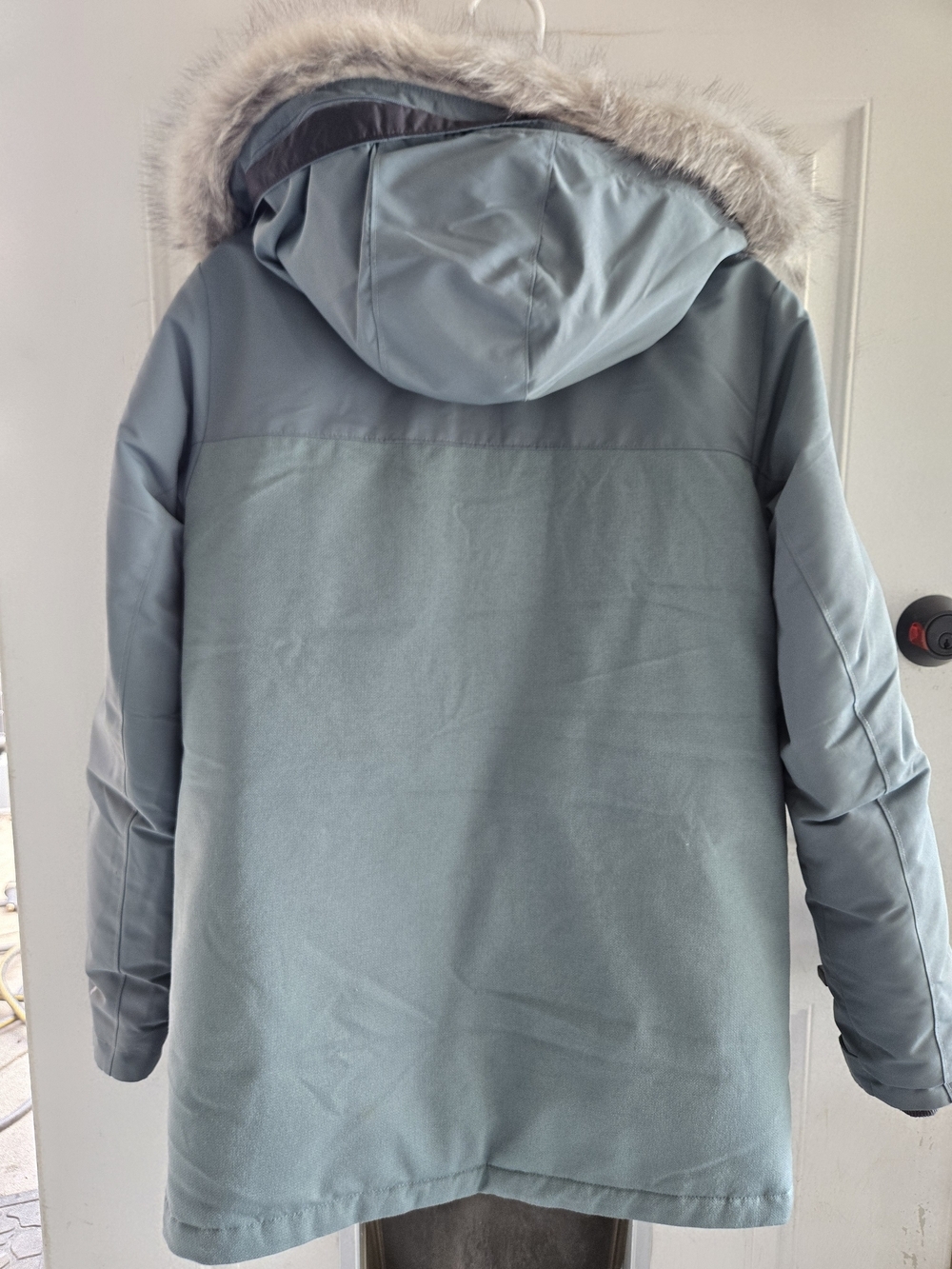 Columbia Youth Ice Blue Hooded Winter Parka - Picture 5 of 5